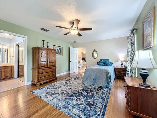 $595,000 | 1951 Green Meadow Lane, Orlando, FL 32825