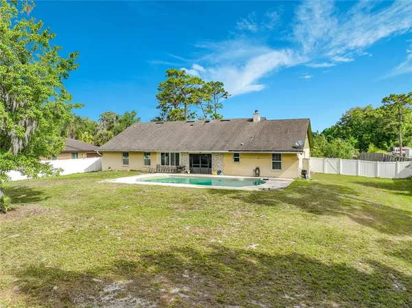 $595,000 | 1951 Green Meadow Lane, Orlando, FL 32825