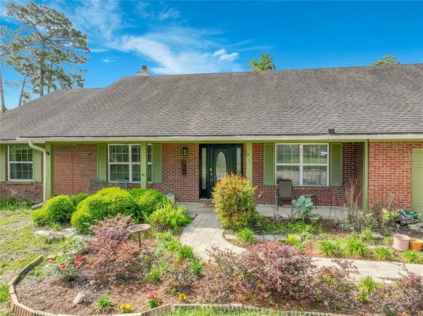 $595,000 | 1951 Green Meadow Lane, Orlando, FL 32825