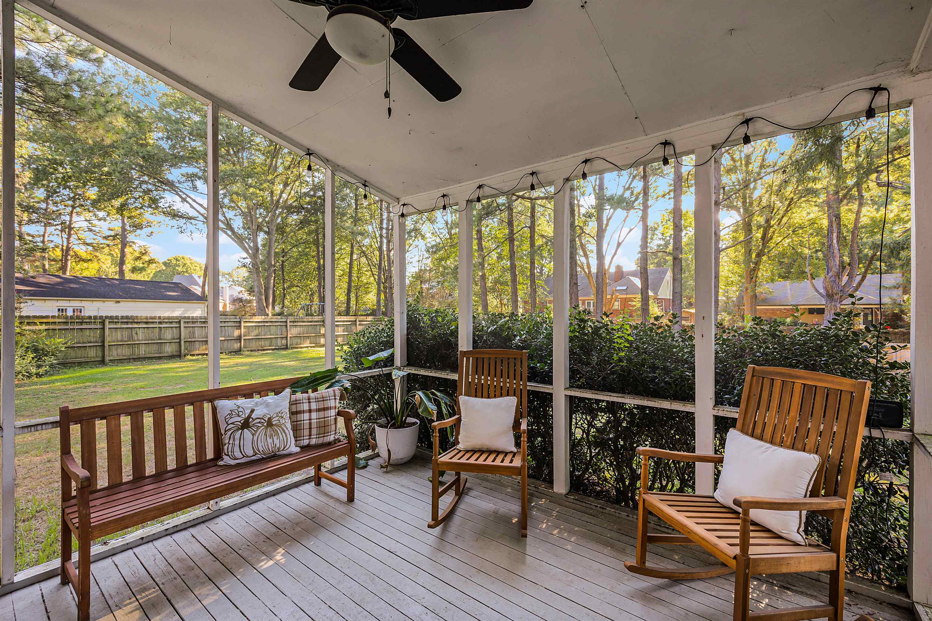 319 East Harpers Ferry Road Collierville, TN 38017 - Photo 24 of 27 Sunroom with ceiling fan