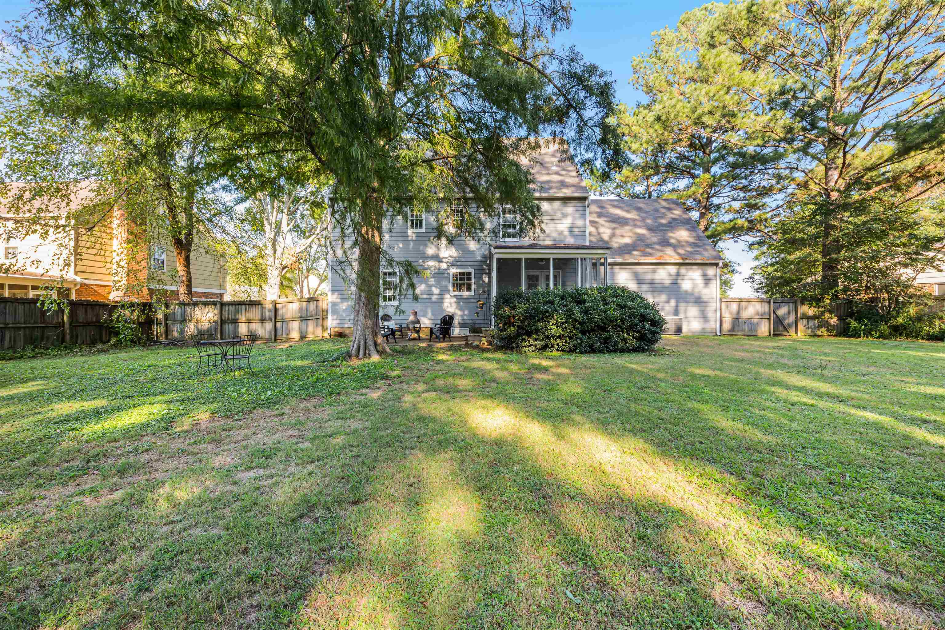 319 East Harpers Ferry Road Collierville, TN 38017 - Photo 27 of 27 View of yard featuring a sunroom