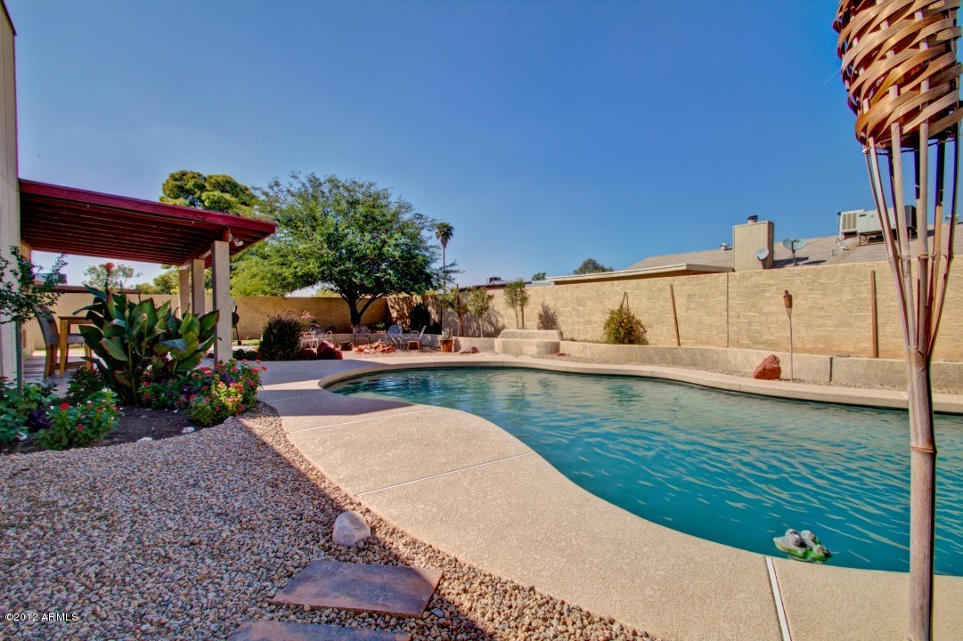 7114 West Hatcher Road Peoria, AZ 85345 - Photo 35 of 38 Hatcher (35)
