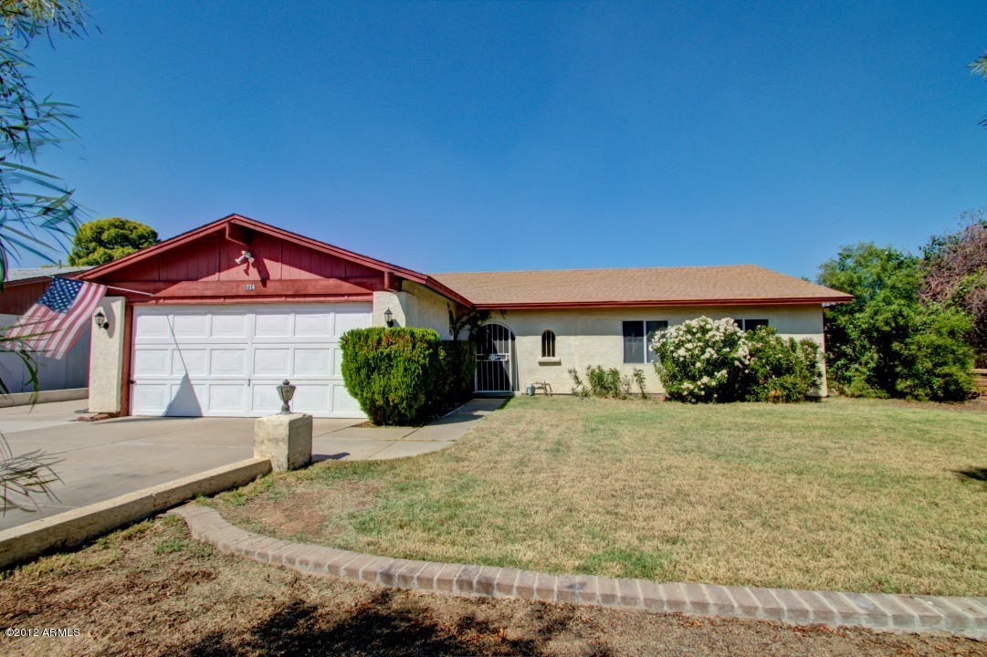 7114 West Hatcher Road Peoria, AZ 85345 - Photo 4 of 38 Hatcher (4)