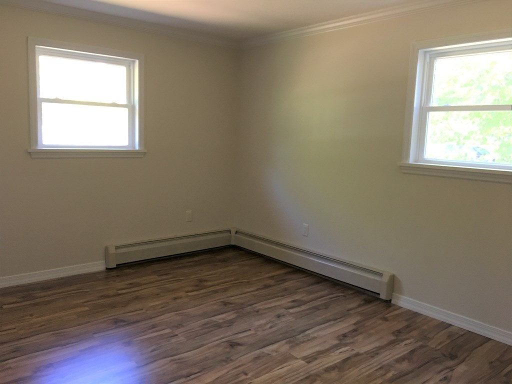 140 Anderson Road Plattsburgh, NY 12901 - Photo 10 of 30 Gallery Image 10