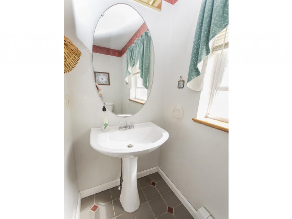 1 Pressey Road Sandown, NH 03873 - Photo 15 of 31