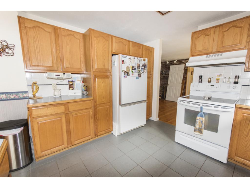 1 Pressey Road Sandown, NH 03873 - Photo 10 of 31