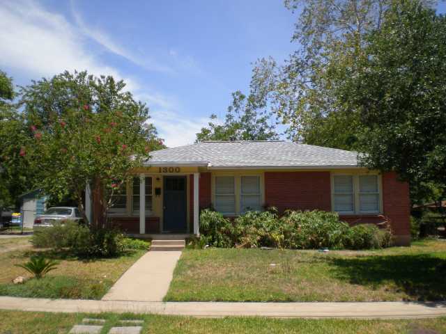 1300 Ruth Avenue Austin, TX 78757 - Photo 1 of 1