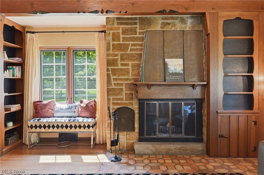 10501 Fitzwater Road Brecksville, OH 44141 - Photo 4 of 46