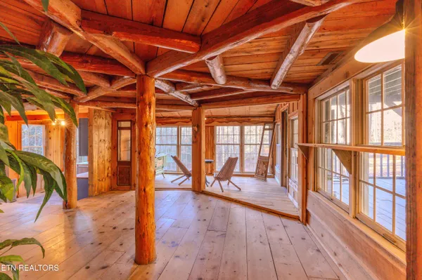 $550,000 | 925 Newcomb Branch Way, Cosby, TN 37722