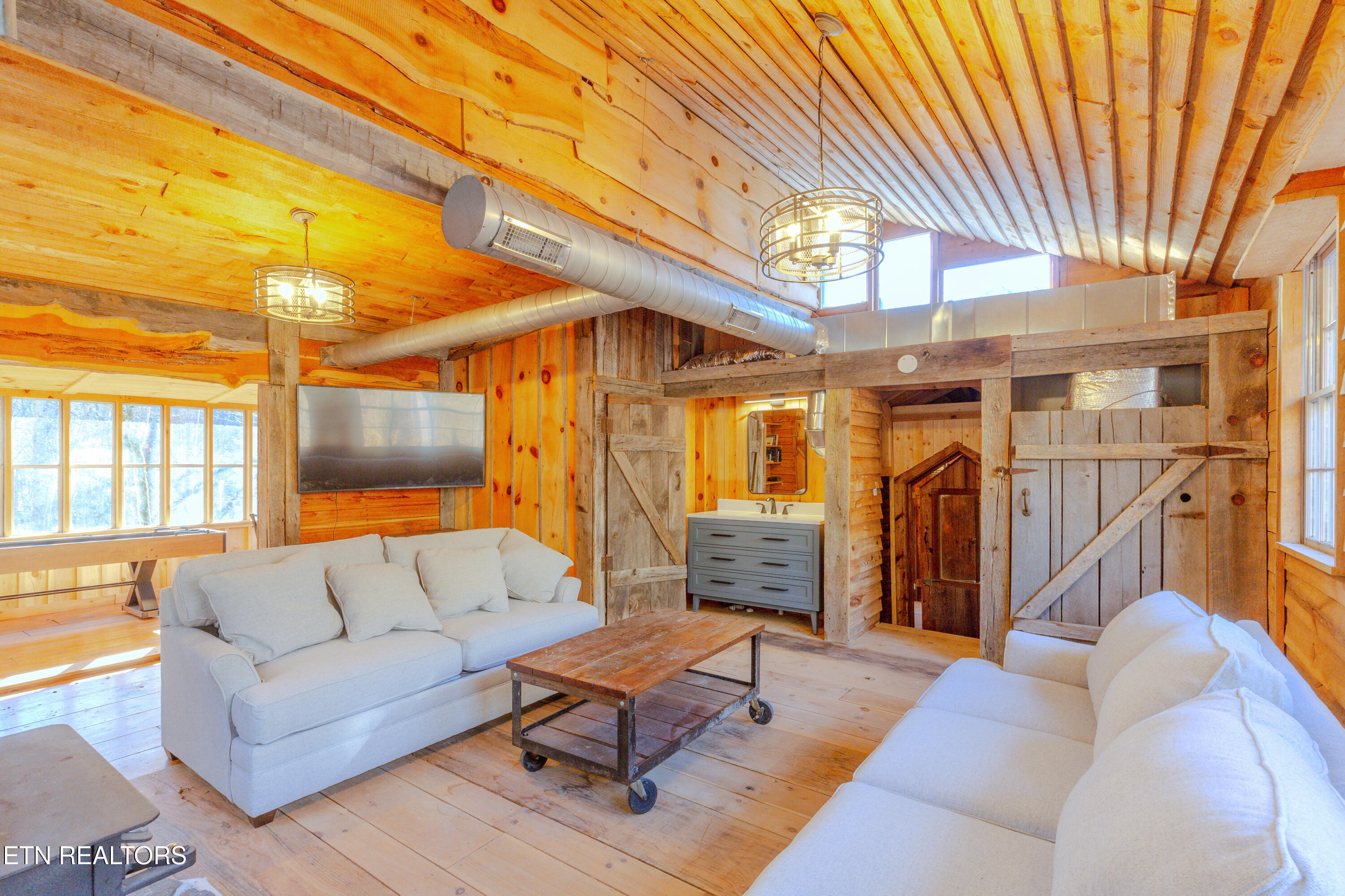 925 Newcomb Branch Way Cosby, TN 37722 - Photo 20 of 31 IMG_5306-22023 2