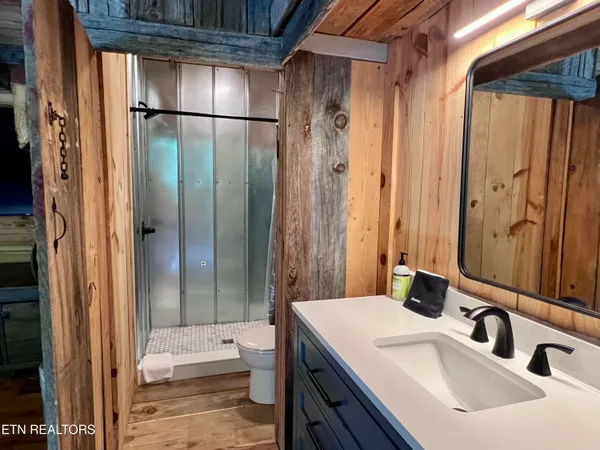 $550,000 | 925 Newcomb Branch Way, Cosby, TN 37722