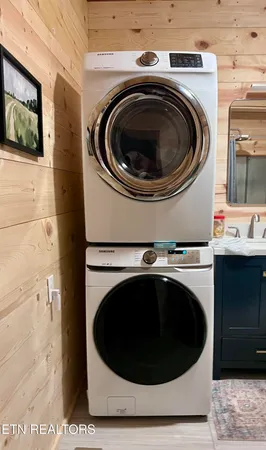 $550,000 | 925 Newcomb Branch Way, Cosby, TN 37722