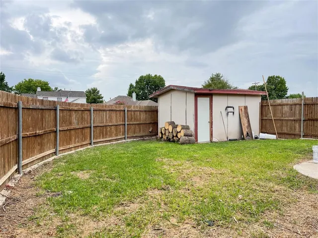 $1,850 | 8306 Woodside Road, Rowlett, TX 75088