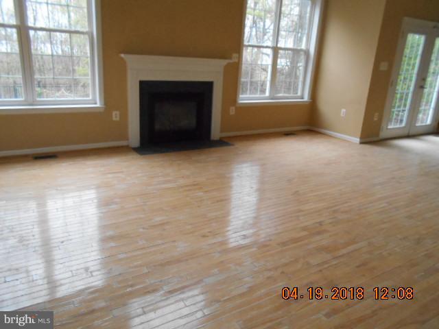 705 Rosier Road Fort Washington, MD 20744 - Photo 7 of 18 Family Room
