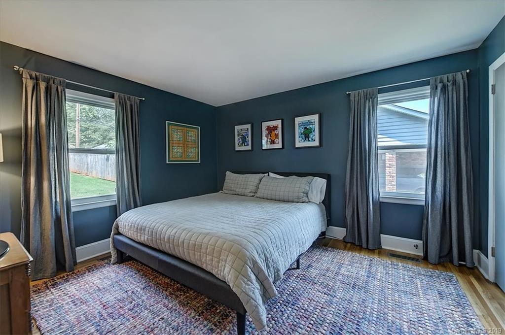 541 Sandridge Road Charlotte, NC 28210 - Photo 17 of 35 Gallery Image 17