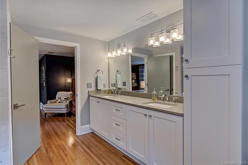 541 Sandridge Road Charlotte, NC 28210 - Photo 24 of 35 Gallery Image 24