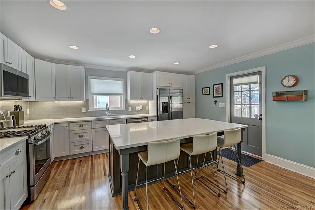 541 Sandridge Road Charlotte, NC 28210 - Photo 10 of 35 Gallery Image 10