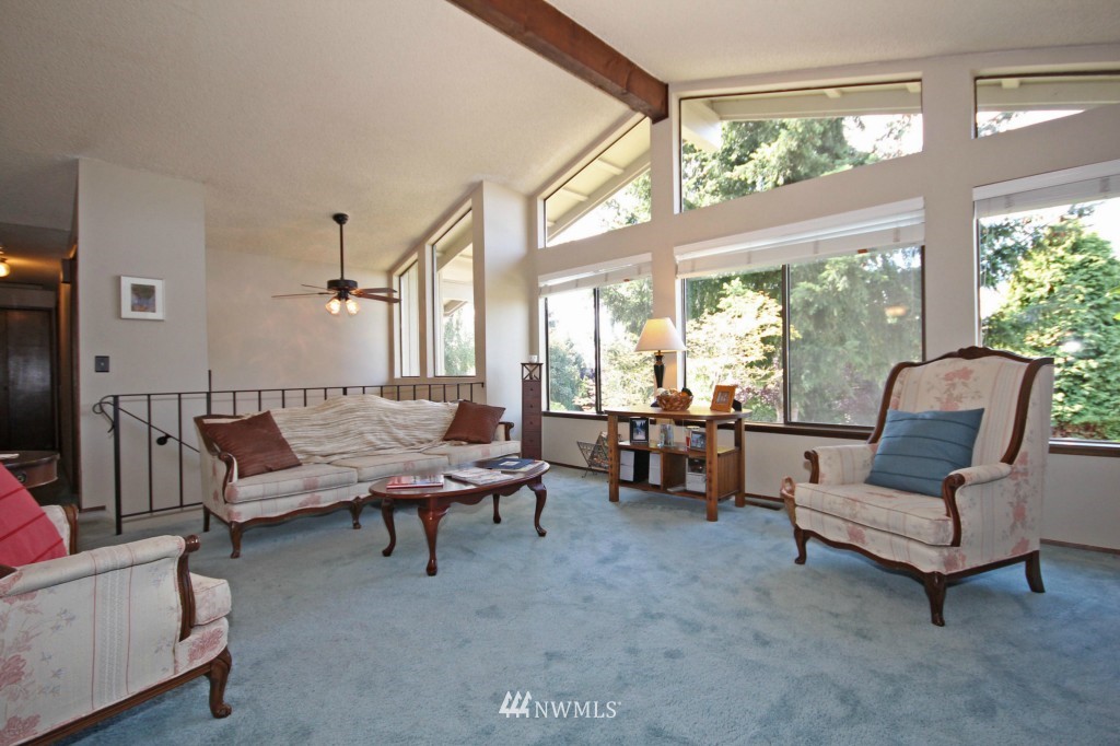 1420 Dayton Court Northeast Renton, WA 98056 - Photo 5 of 20