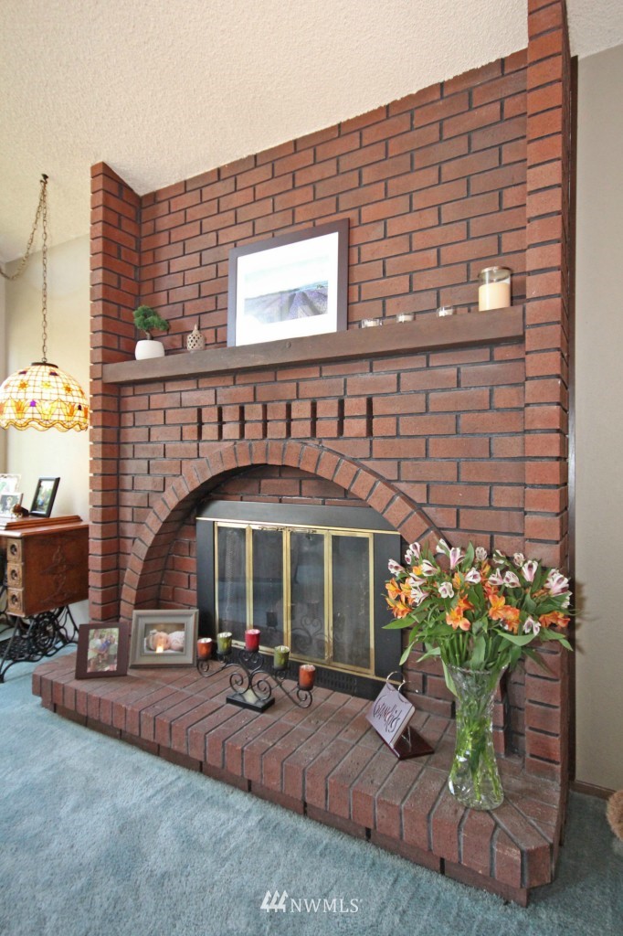 1420 Dayton Court Northeast Renton, WA 98056 - Photo 8 of 20