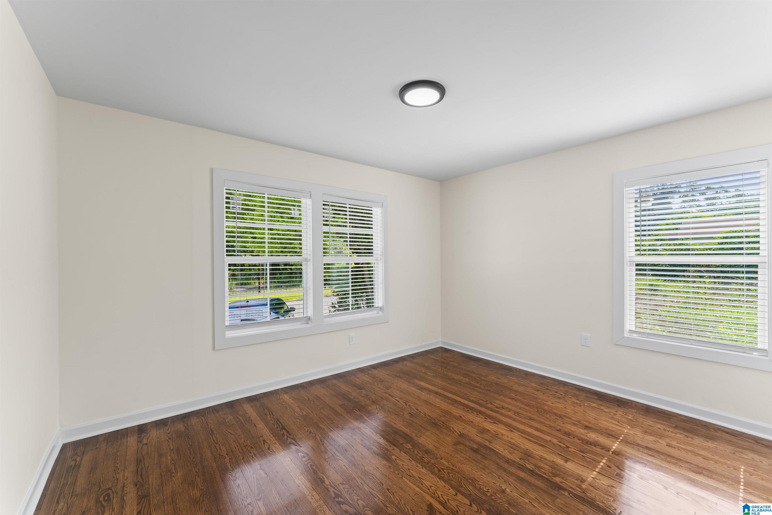 205 14th Court Birmingham, AL 35204 - Photo 16 of 28
