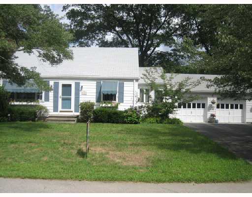 104 Estrell Drive Riverside, RI 02915 - Photo 1 of 1 Exterior Front.
