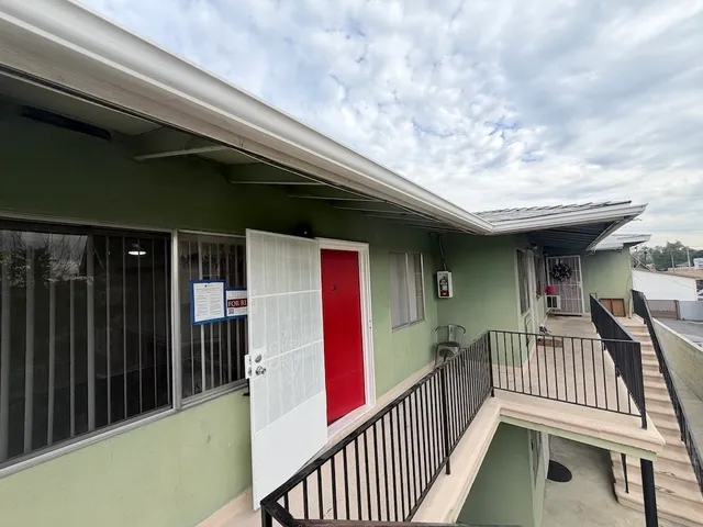 $1,700 | 414 North San Gabriel Avenue, Unit 3, Azusa, CA 91702