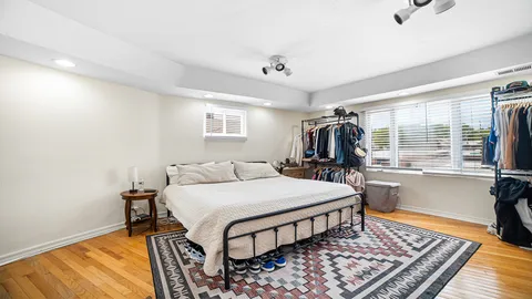 $1,050,000 | 4754 North Lincoln Avenue, Chicago, IL 60625