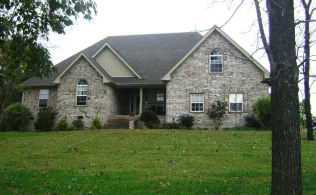 3 bedroom, 2 bath all brick home on 1 acre