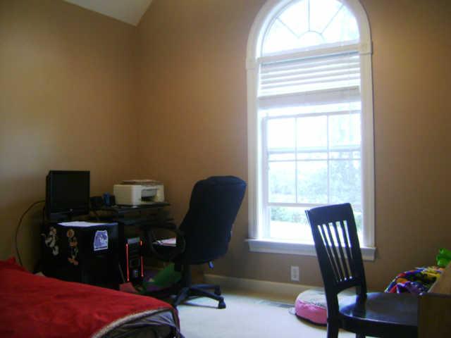 836 Holt Road Lebanon, TN 37087 - Photo 11 of 16 another bedroom which is currently being used as office