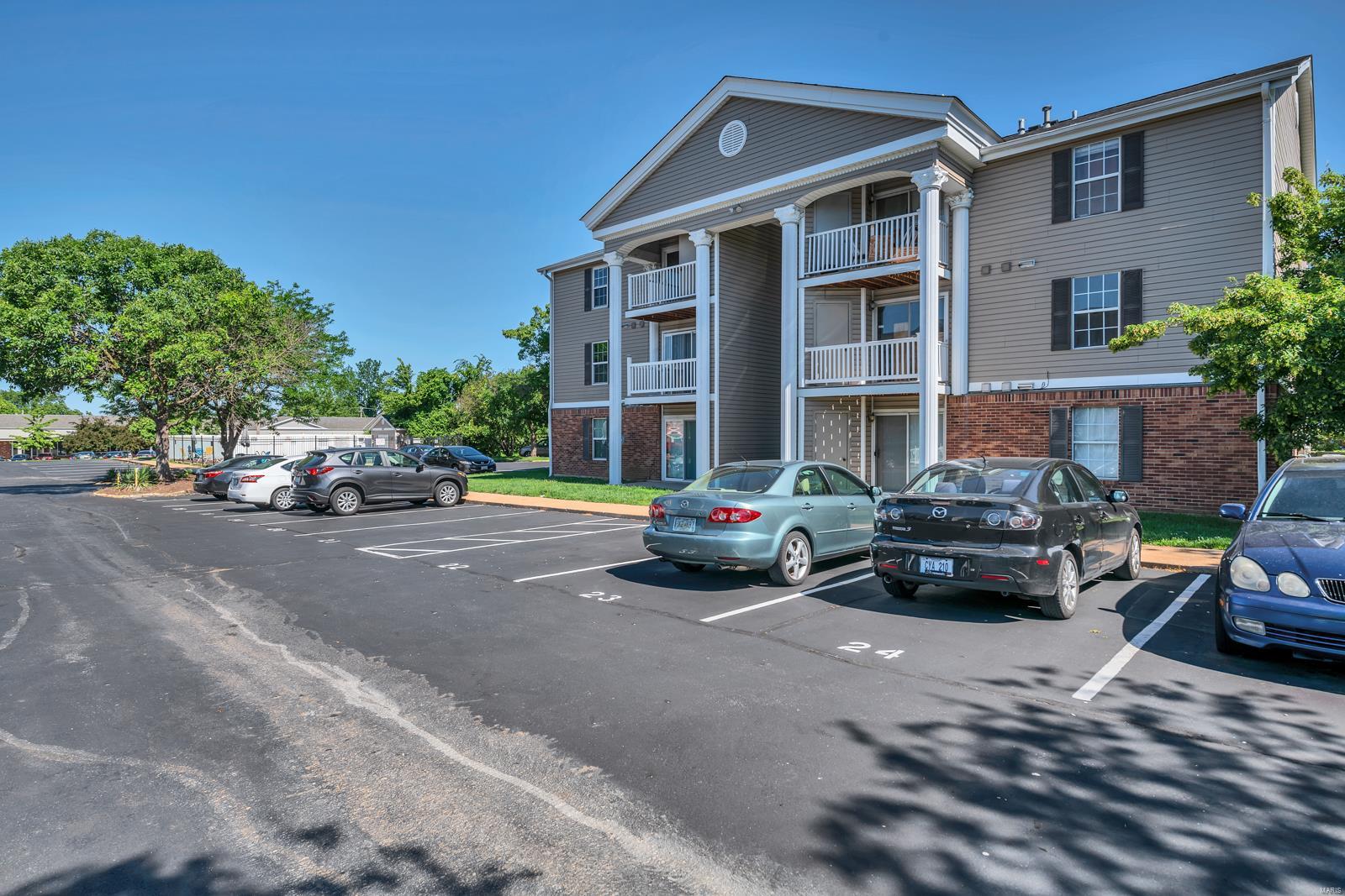 12114 Natural Bridge Road, Unit K Bridgeton, MO 63044 - Photo 24 of 26 Gallery Image 24