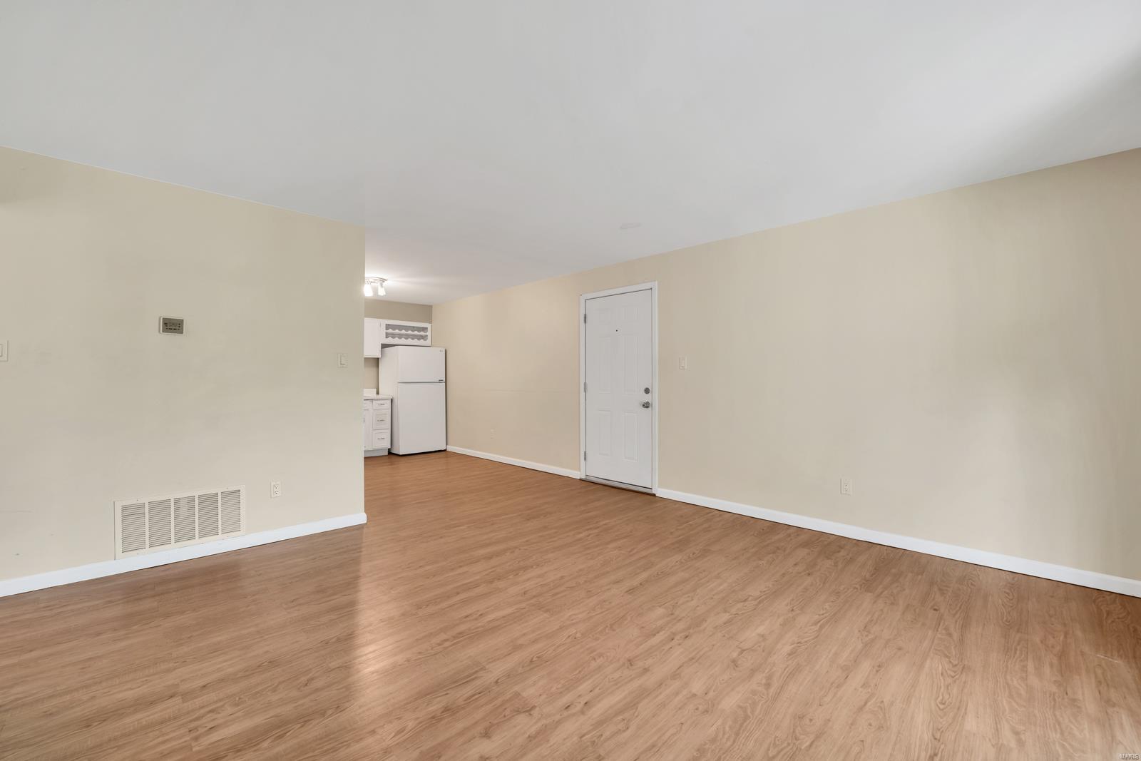 12114 Natural Bridge Road, Unit K Bridgeton, MO 63044 - Photo 7 of 26 Gallery Image 7
