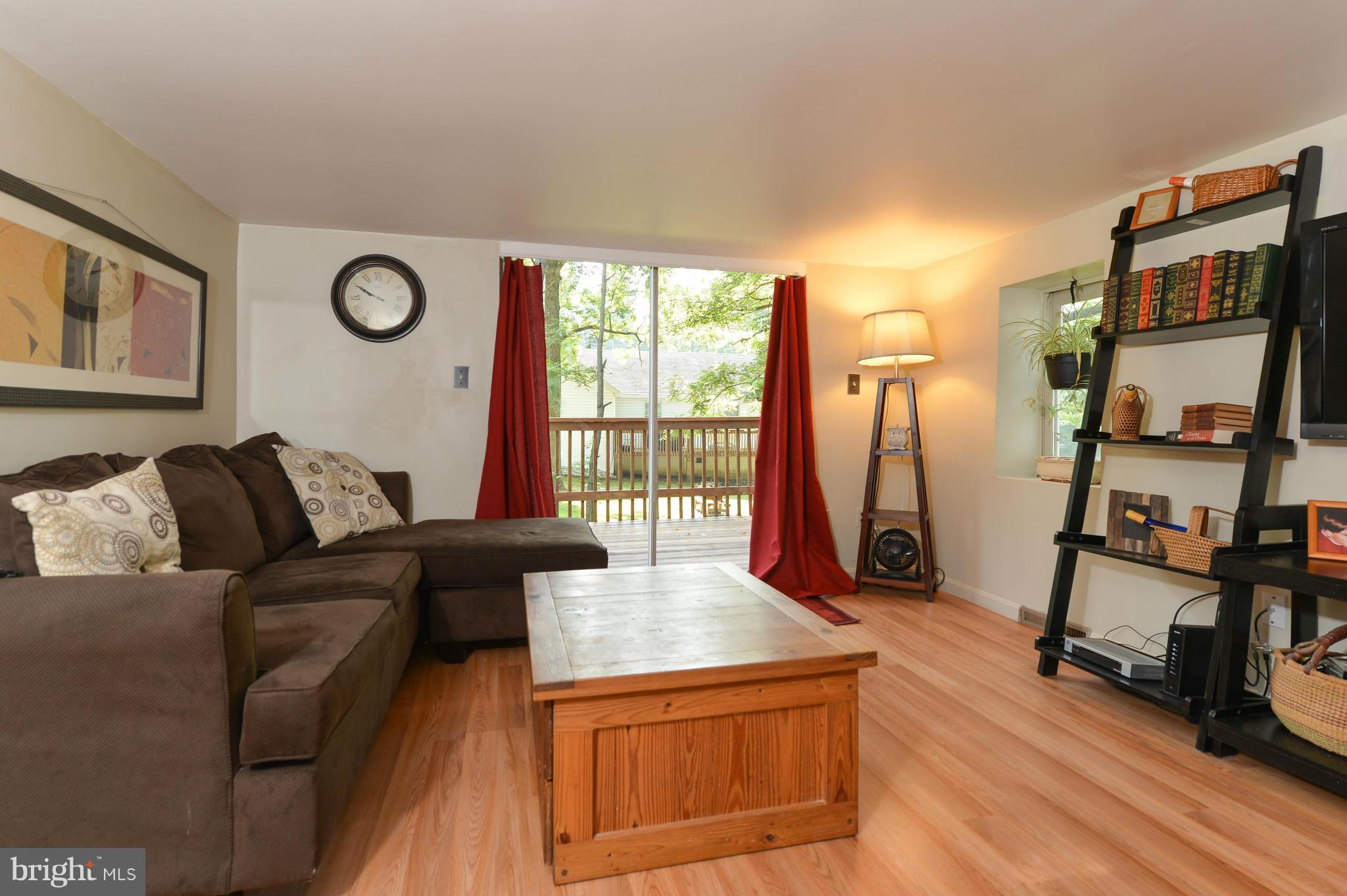 588 McKinneytown Road Elkton, MD 21921 - Photo 13 of 20 Living Room