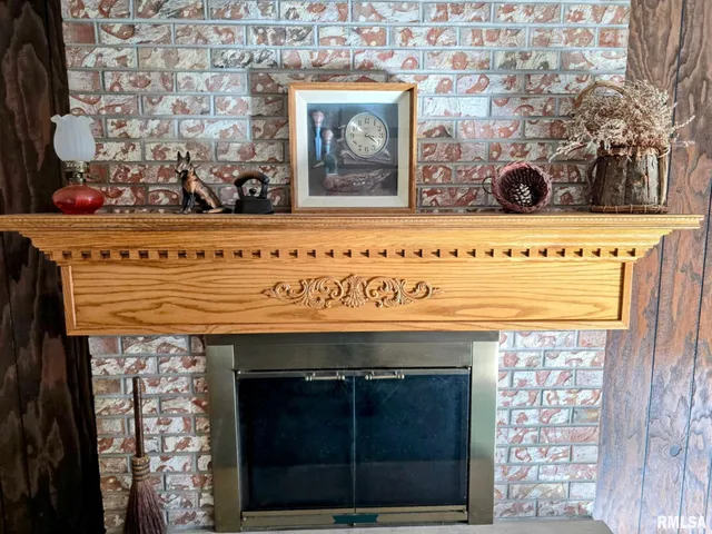 $210,000 | 1 Wildwood Court, Pekin, IL 61554