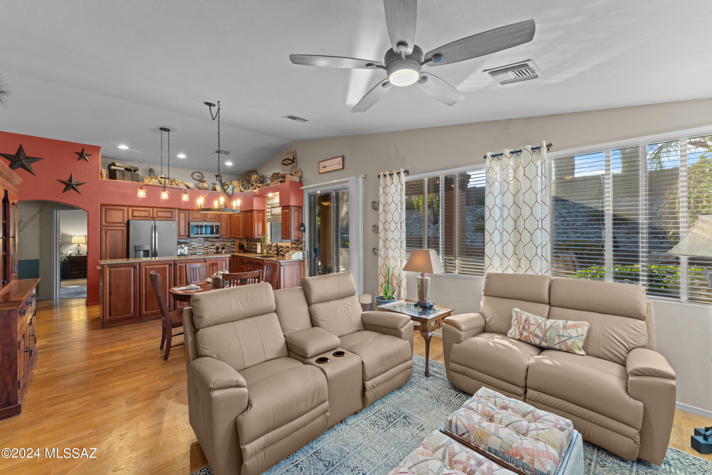 284 West Plateau Road Tucson, AZ 85737 - Photo 21 of 50 DSC01964