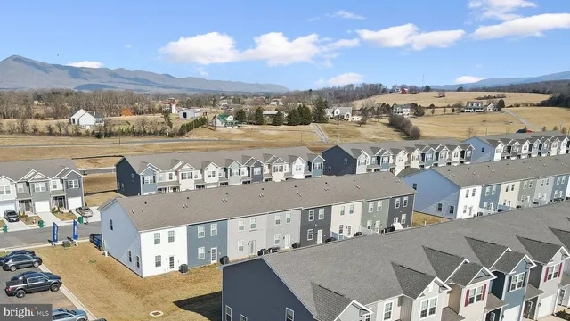 $1,699 | 156 Rae Court, Luray, VA 22835