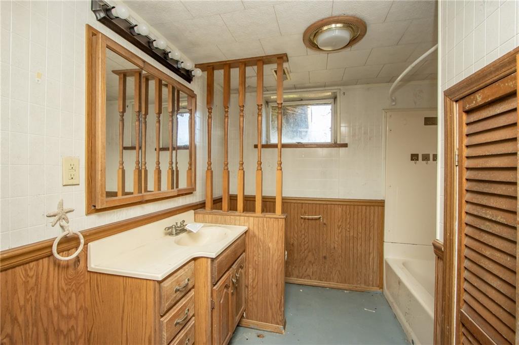 841 Schenley Road Leechburg, PA 15656 - Photo 14 of 15 Gallery Image 14