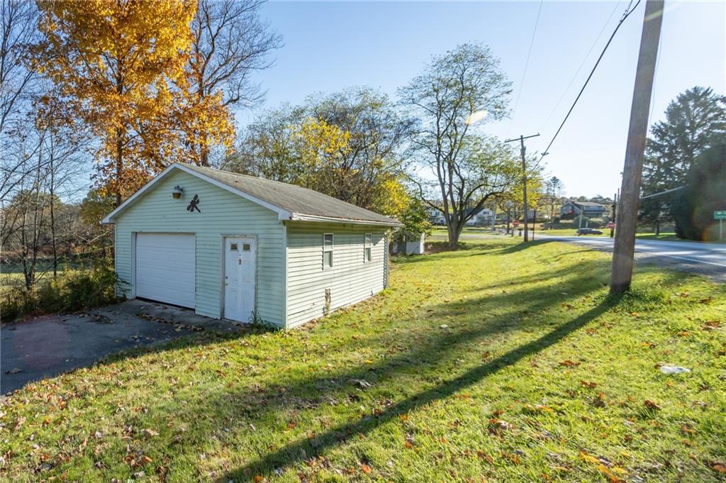 841 Schenley Road Leechburg, PA 15656 - Photo 6 of 15 Gallery Image 6