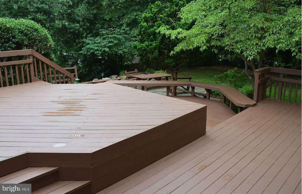 7134 River Road Bethesda, MD 20817 - Photo 26 of 29 Backyard Deck