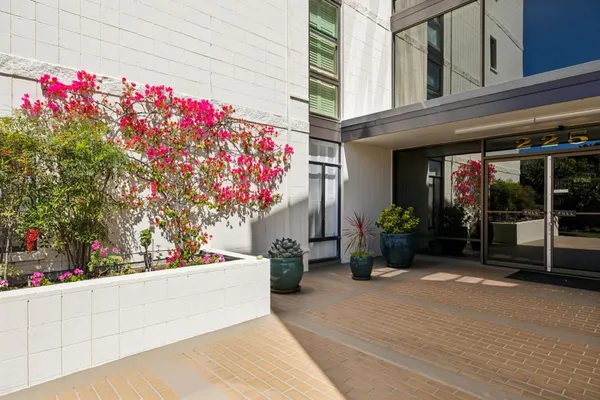 $1,075,000 | 225 Virginia Avenue, Unit 3D, San Mateo, CA 94402