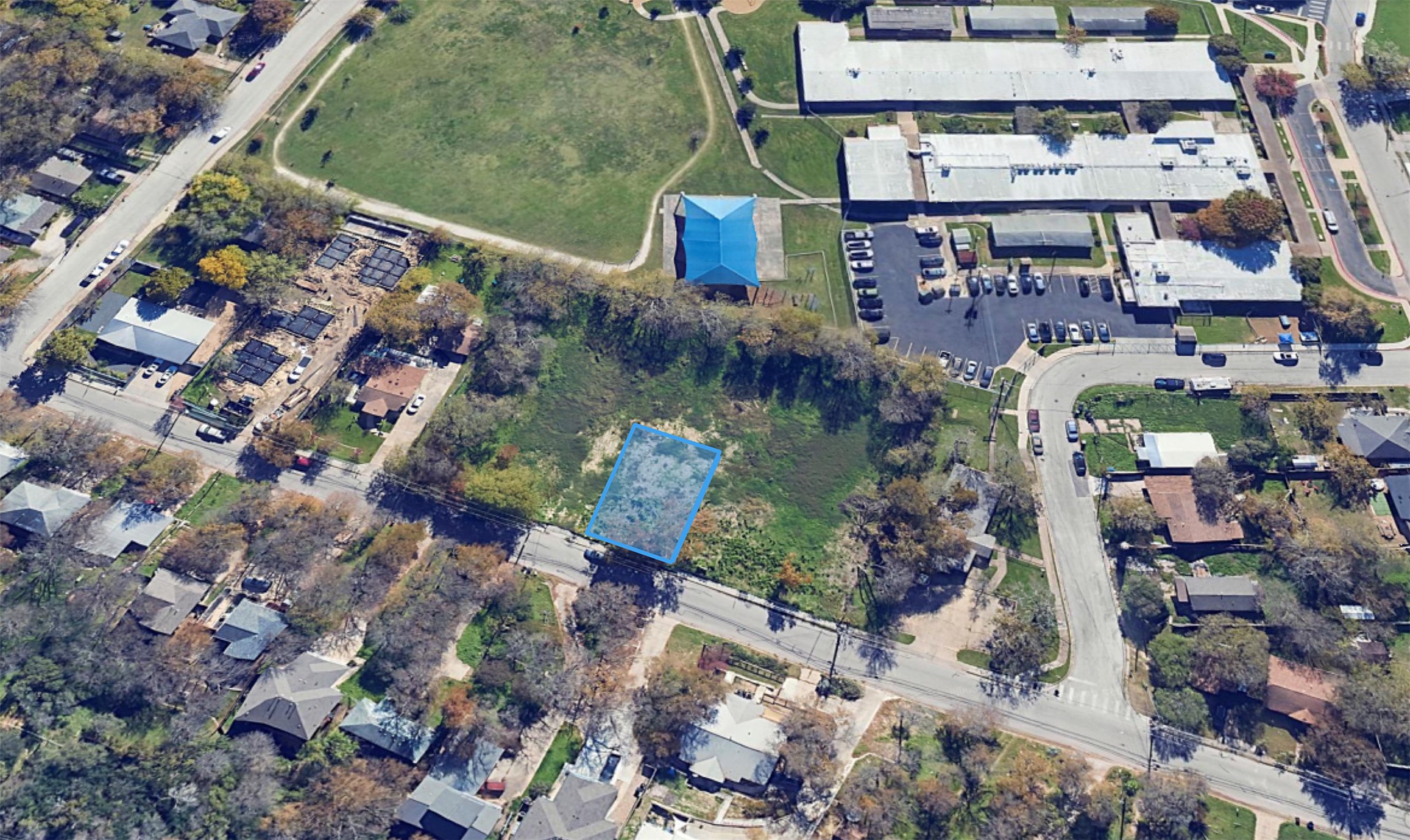 Aerial overview of property's location