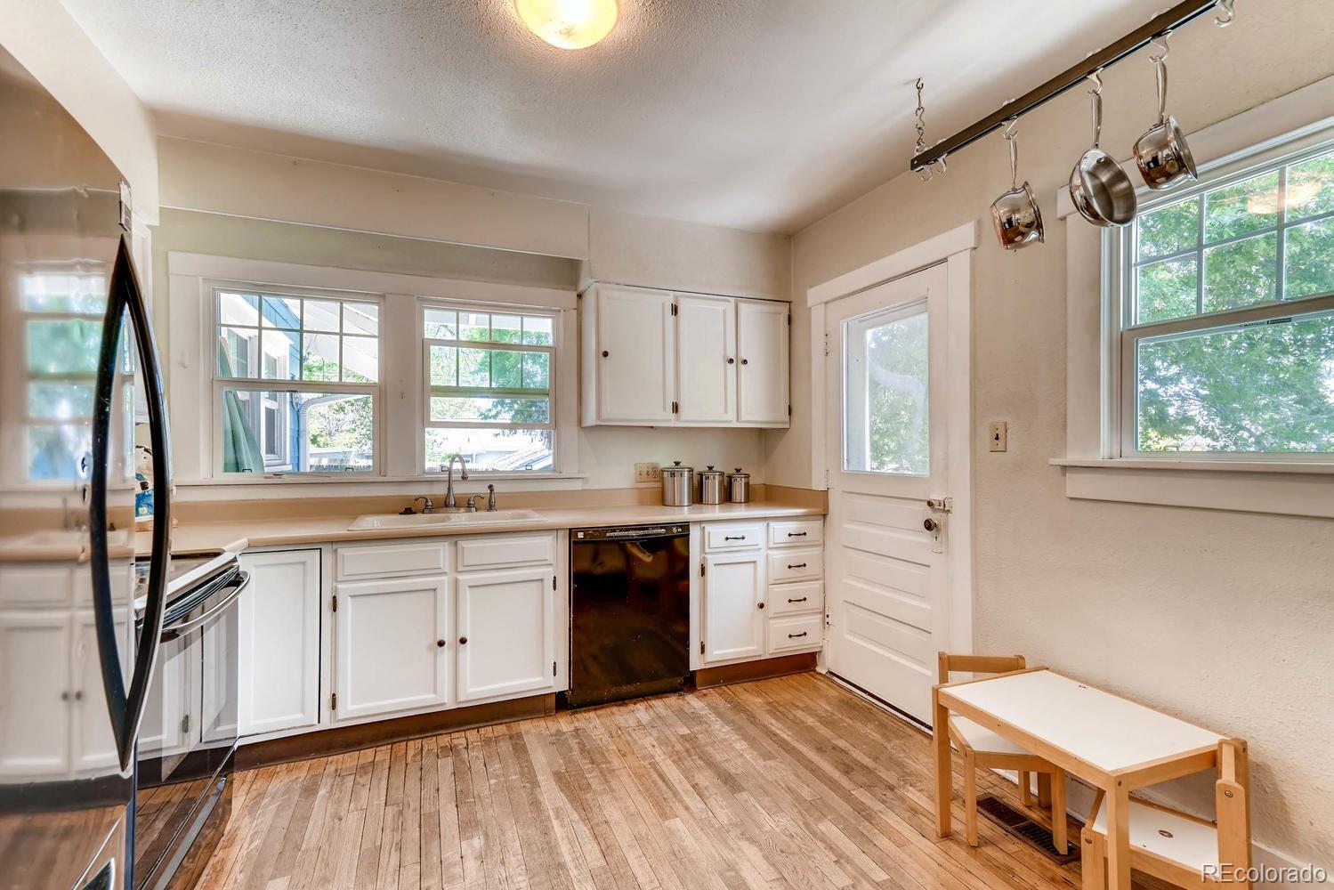 2922 Eaton Street Wheat Ridge, CO 80214 - Photo 10 of 28 Gallery Image 10