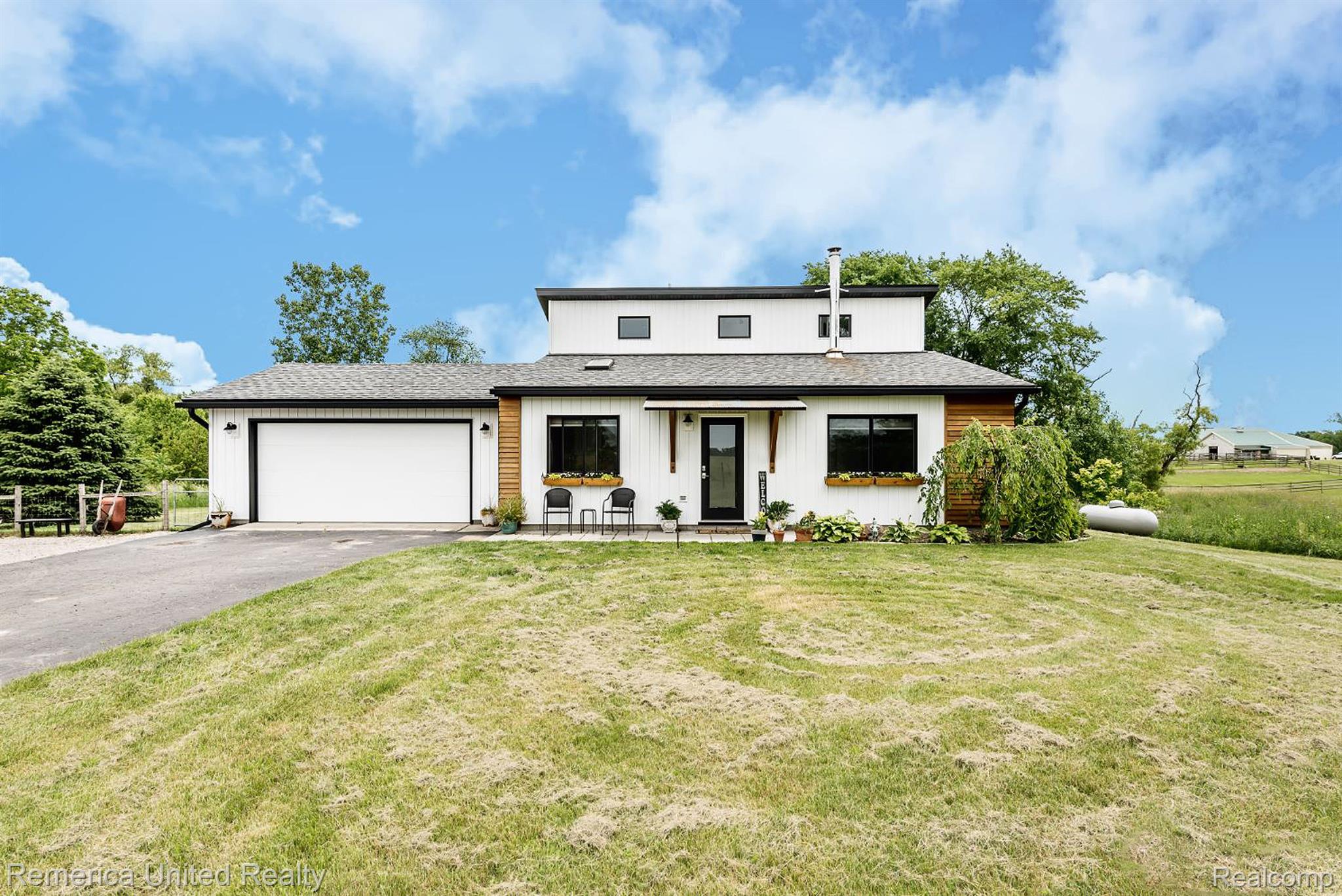 2615 Cedar Lake Road Howell, MI 48843 - Photo 1 of 47 Gallery Image 1