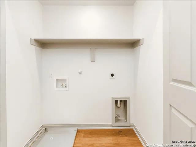 $1,595 | 10223 Tulipwood Run, Unit 1, San Antonio, TX 78252