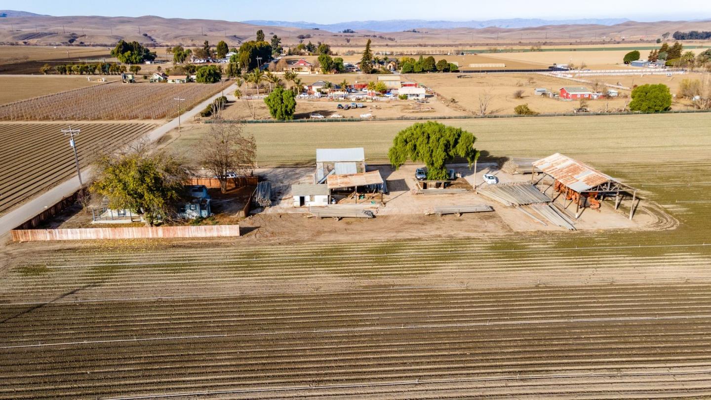Flint Road Hollister, CA 95023 - Photo 10 of 23
