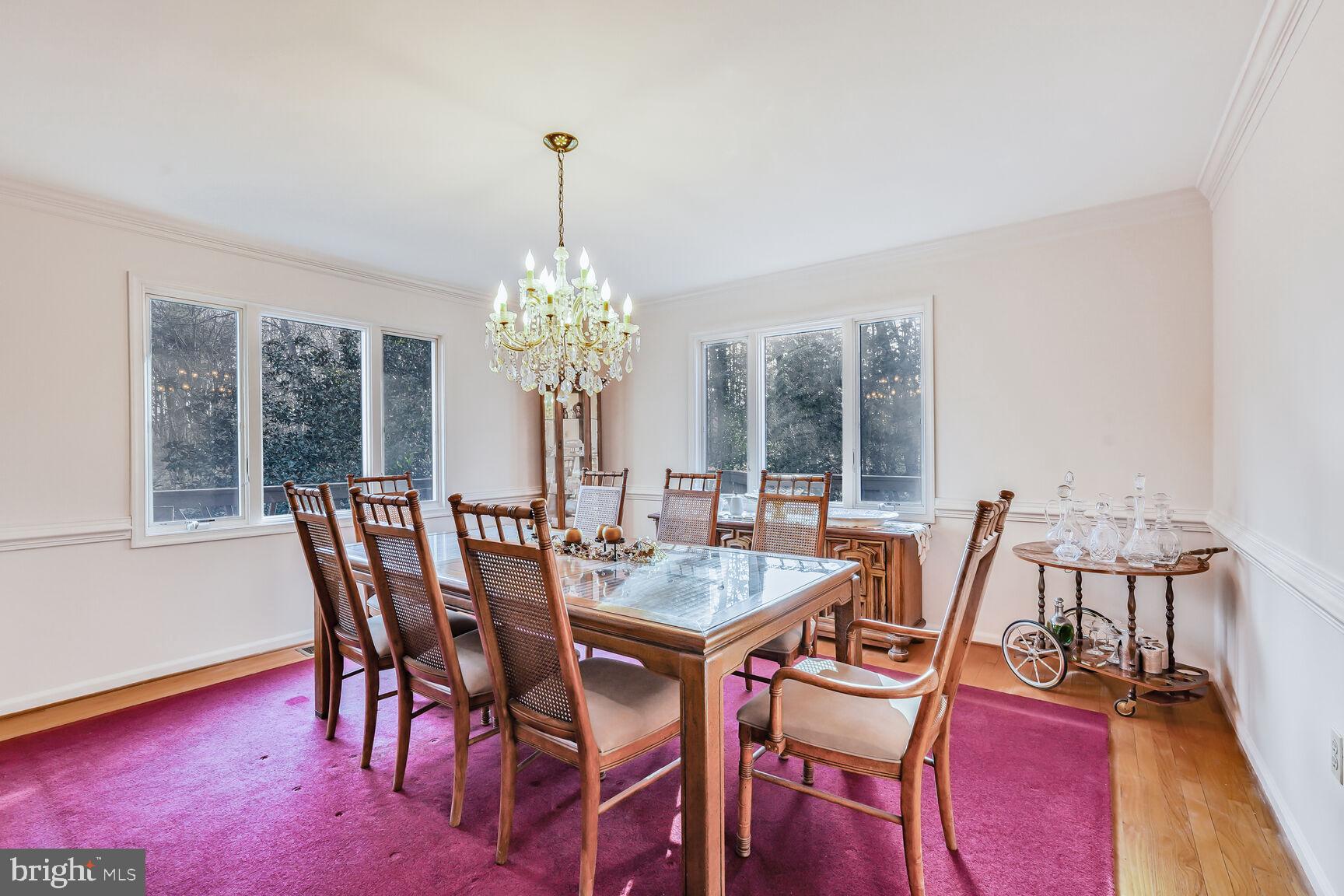 11701 Popes Head Road Fairfax, VA 22030 - Photo 11 of 43 Gallery Image 11