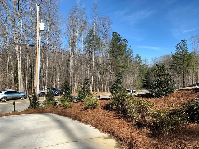 $598,800 | 5832 Bay View Drive, Buford, GA 30518