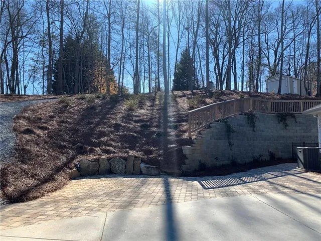 $598,800 | 5832 Bay View Drive, Buford, GA 30518