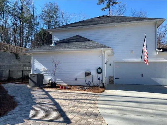 $598,800 | 5832 Bay View Drive, Buford, GA 30518