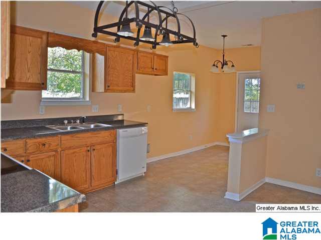 1628 Allen Street Leeds, AL 35094 - Photo 9 of 31