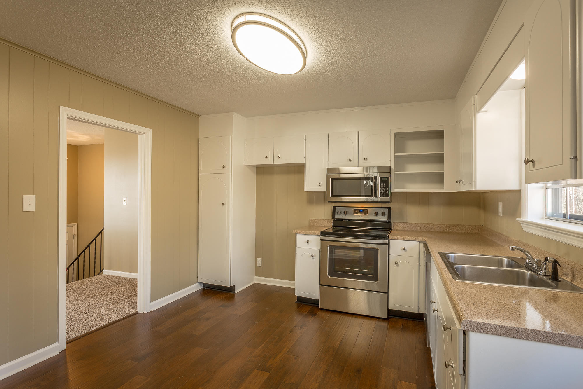 1729 E Rebel Road-15
